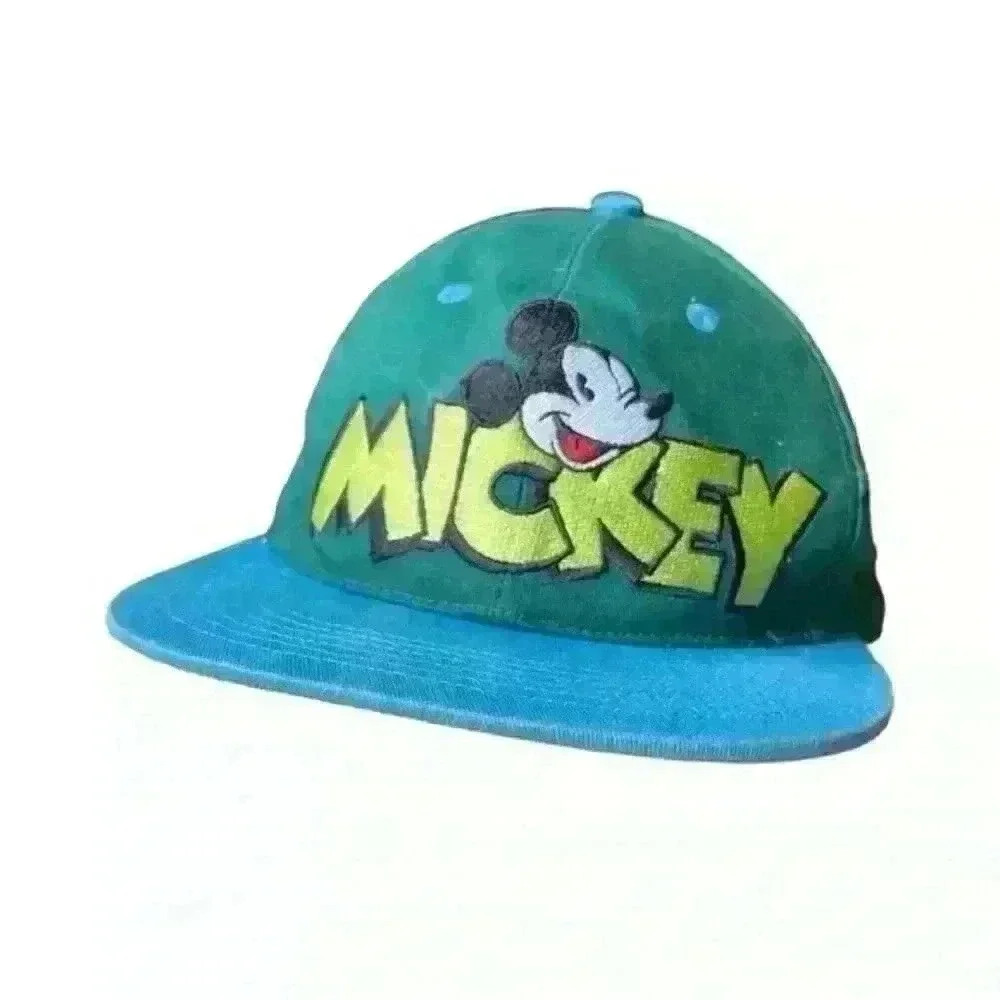 Disney Parks Mickey & Co.‎ Mickey Logo
Snap Back Hat Blue/Green